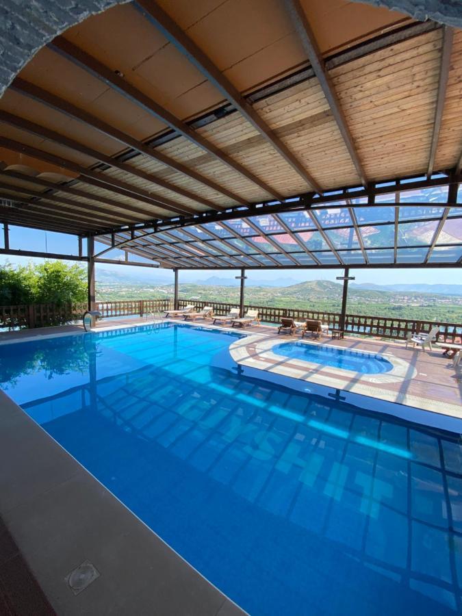 Hotel Shpija E Gjyshit Canaj Dış mekan fotoğraf