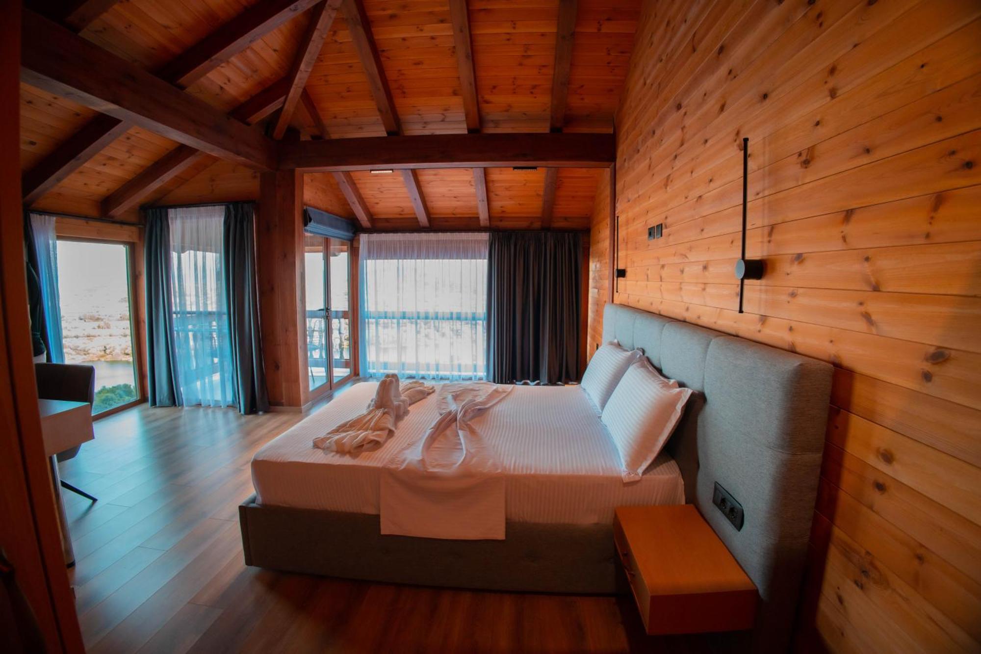 Hotel Shpija E Gjyshit Canaj Dış mekan fotoğraf